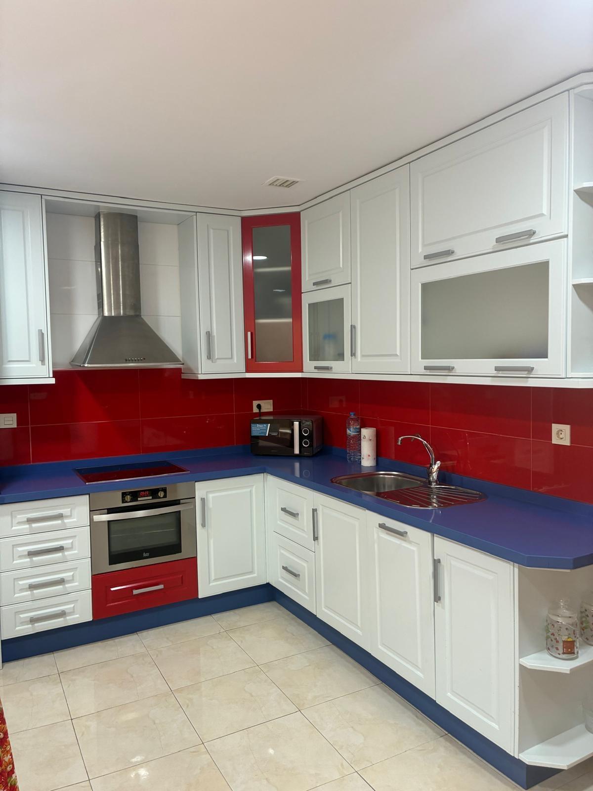 3-Bedroom House in Pueblo 3, Algorfa - Image 6