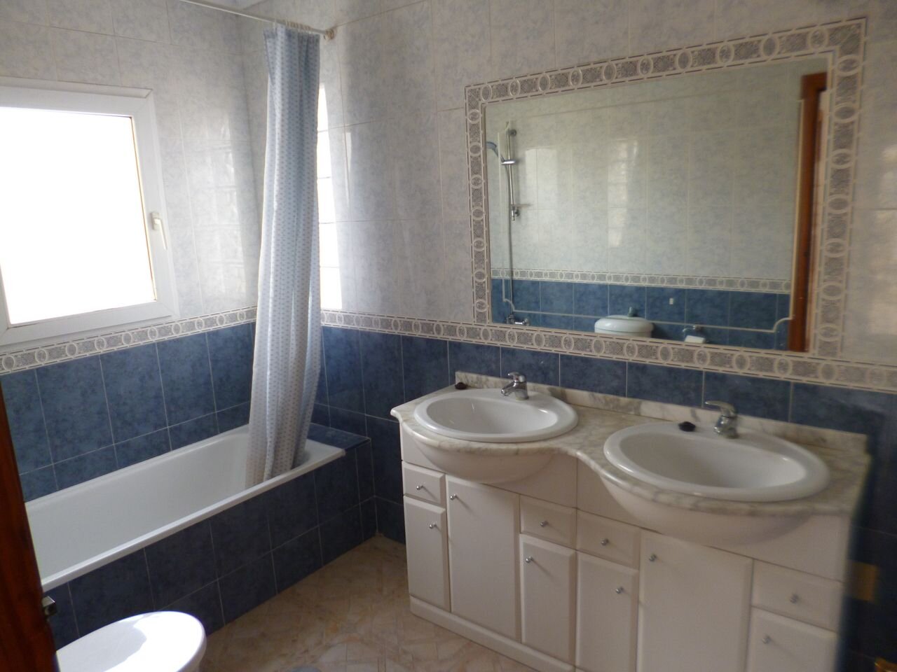 Dom z 3 Sypialniami w La Zenia, Orihuela Costa - Image 11