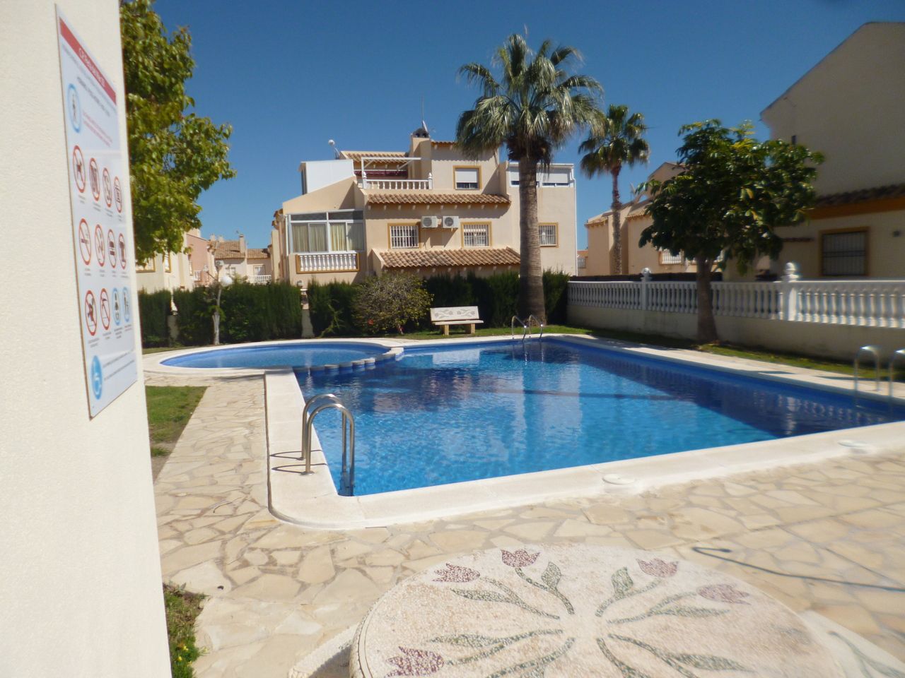 Dom z 3 Sypialniami w La Zenia, Orihuela Costa - Image 2