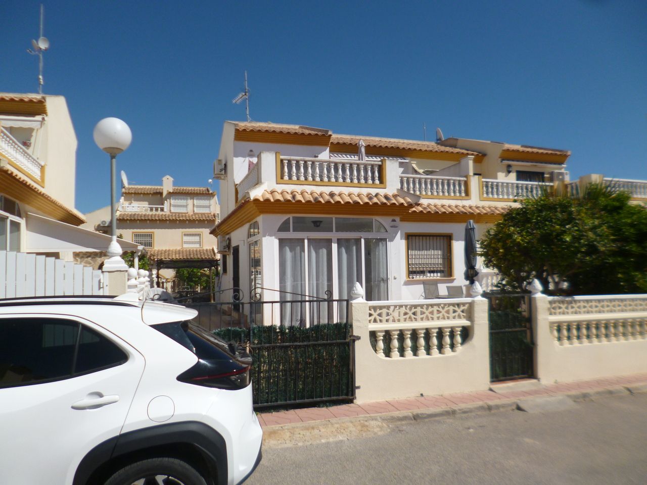 Dom z 3 Sypialniami w La Zenia, Orihuela Costa - Image 5