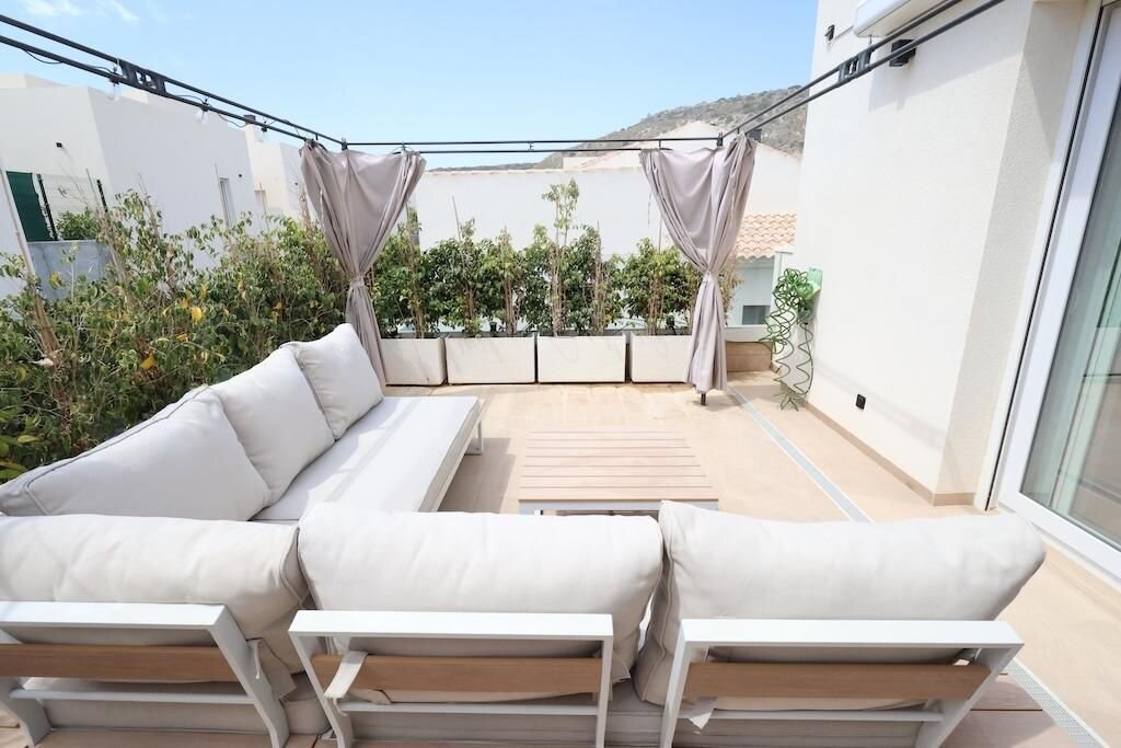 3-Bedroom Penthouse in Comunidad Valenciana, Algorfa - Image 22