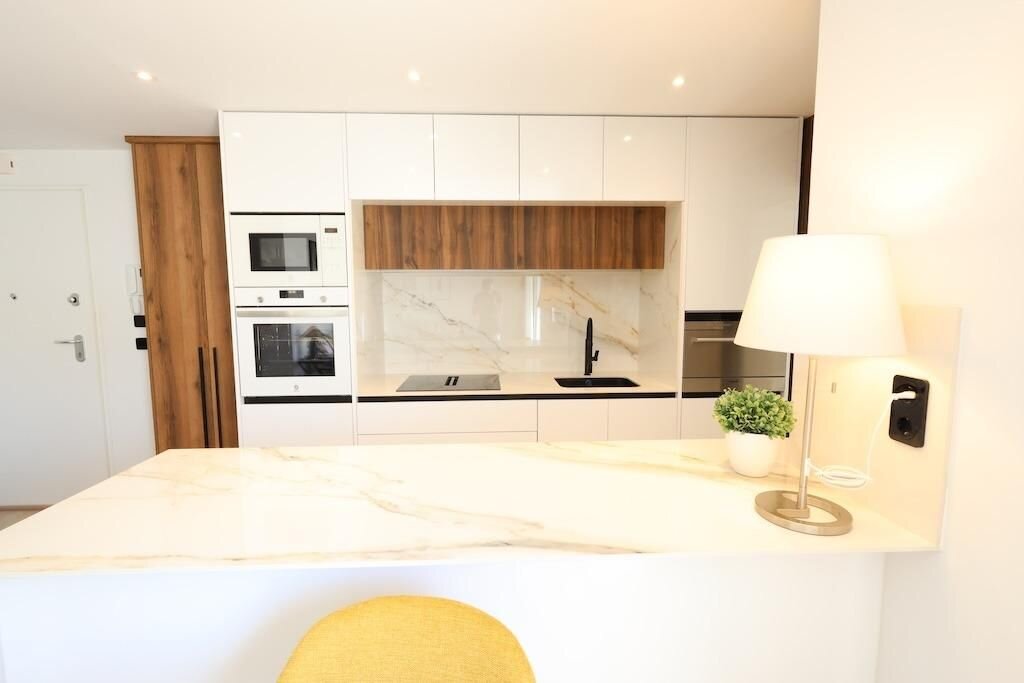 3-Bedroom Penthouse in Comunidad Valenciana, Algorfa - Image 4