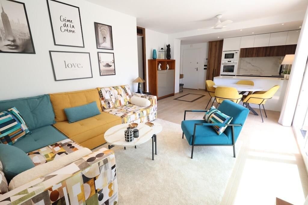 3-Bedroom Penthouse in Comunidad Valenciana, Algorfa - Image 7