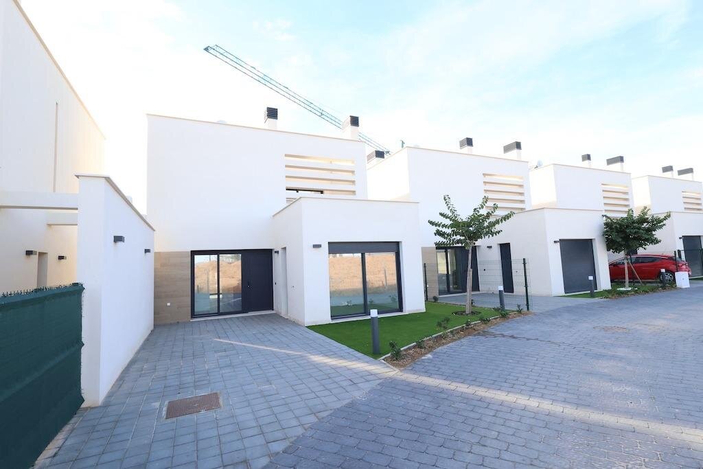 3-Bedroom Villa in Dolores de Pacheco-Santa Rosalía, Los Alcázares - Image 23