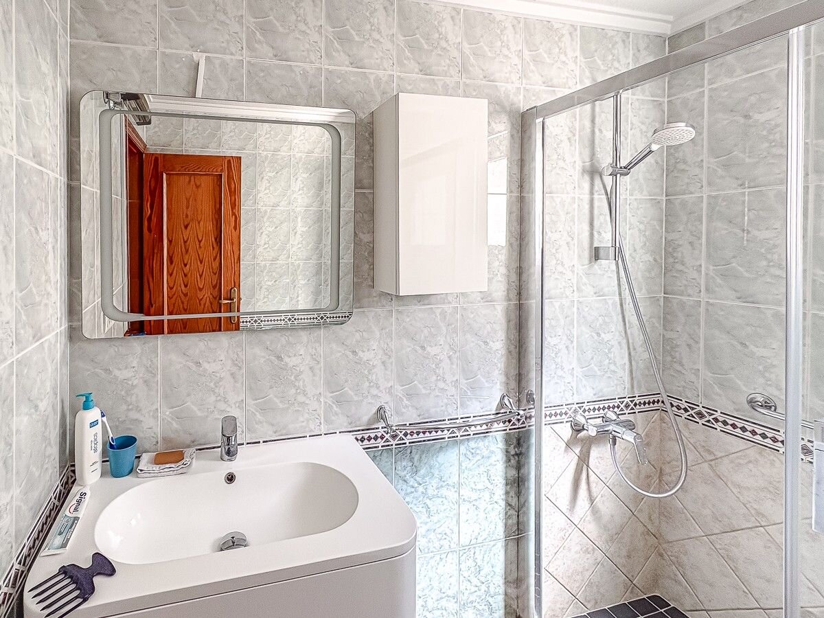 2-Bedroom Apartment in Centro, Torrevieja - Image 16
