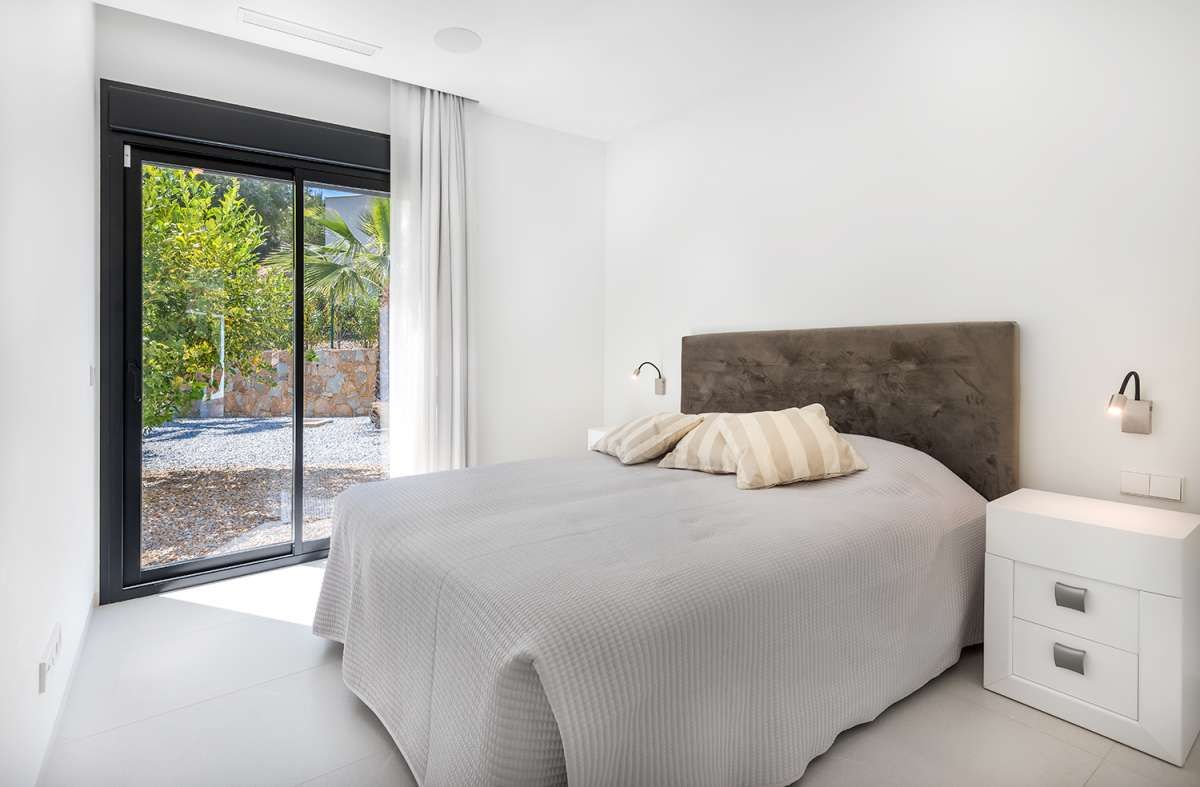 5-Bedroom Villa in Las Colinas Golf, Orihuela - Image 19