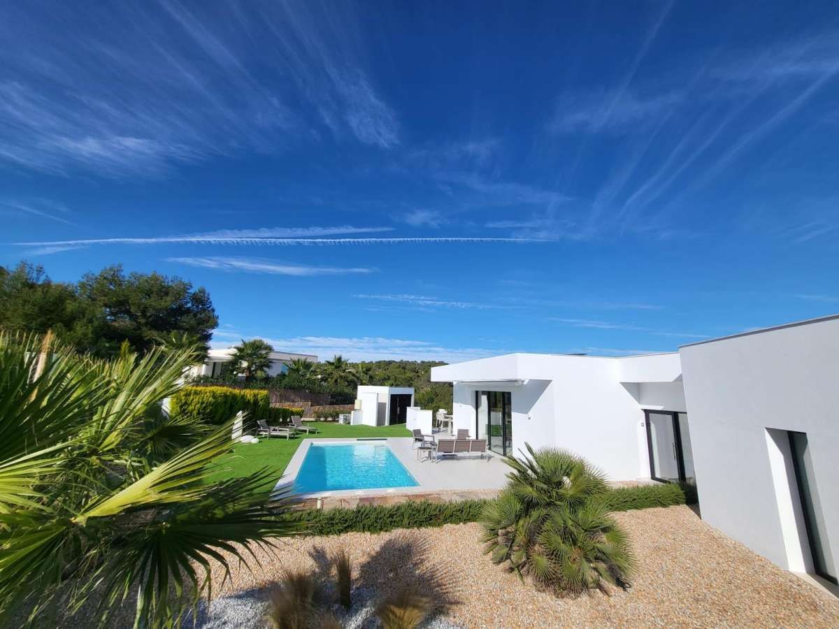 5-Bedroom Villa in Las Colinas Golf, Orihuela - Image 49