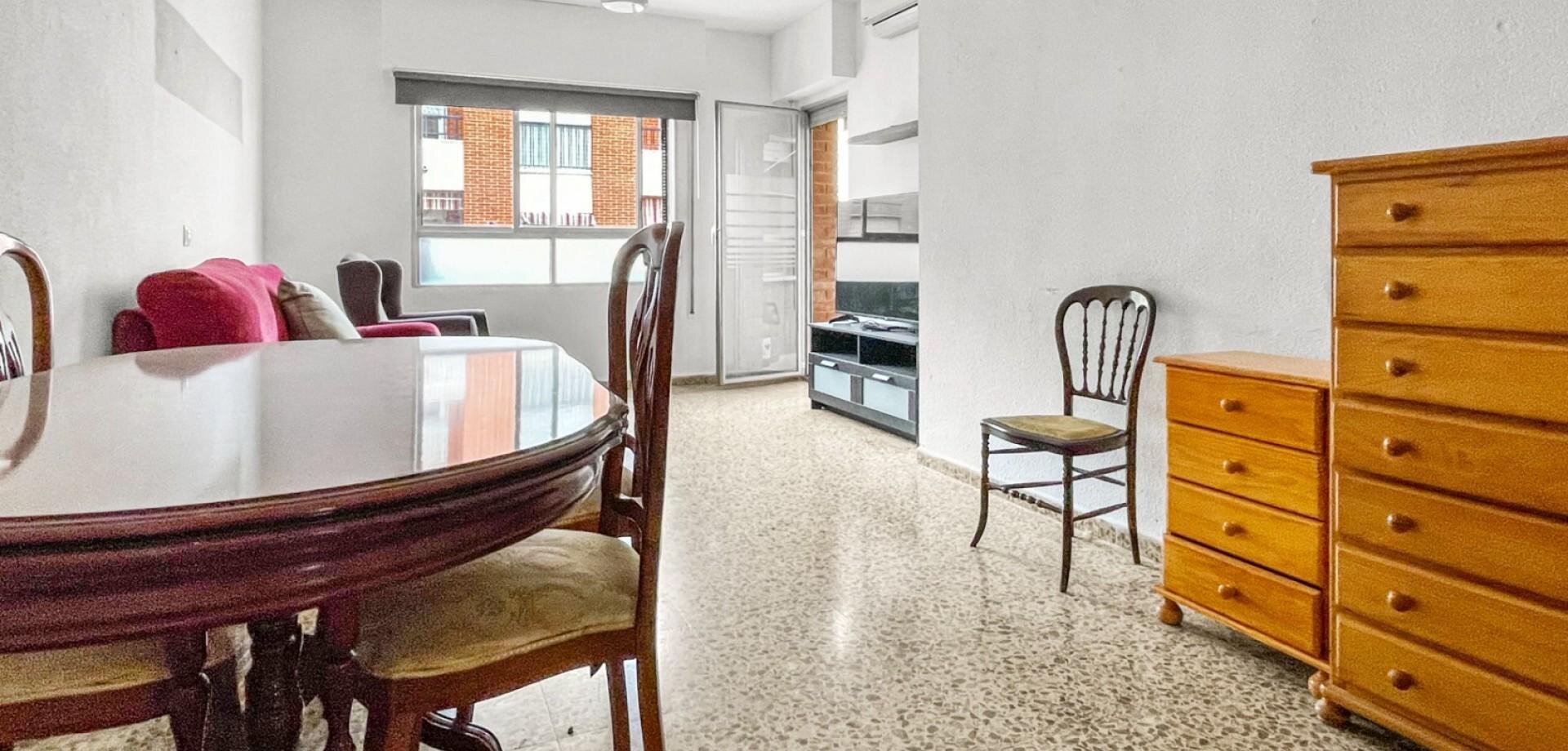 4-Bedroom Apartment in Pueblo, Guardamar del Segura - Image 21