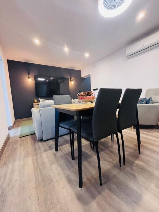 4-Bedroom House in San Miguel de Salinas - Image 13