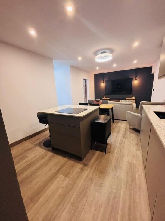 4-Bedroom House in Pueblo 9, San Miguel de Salinas - Image 5