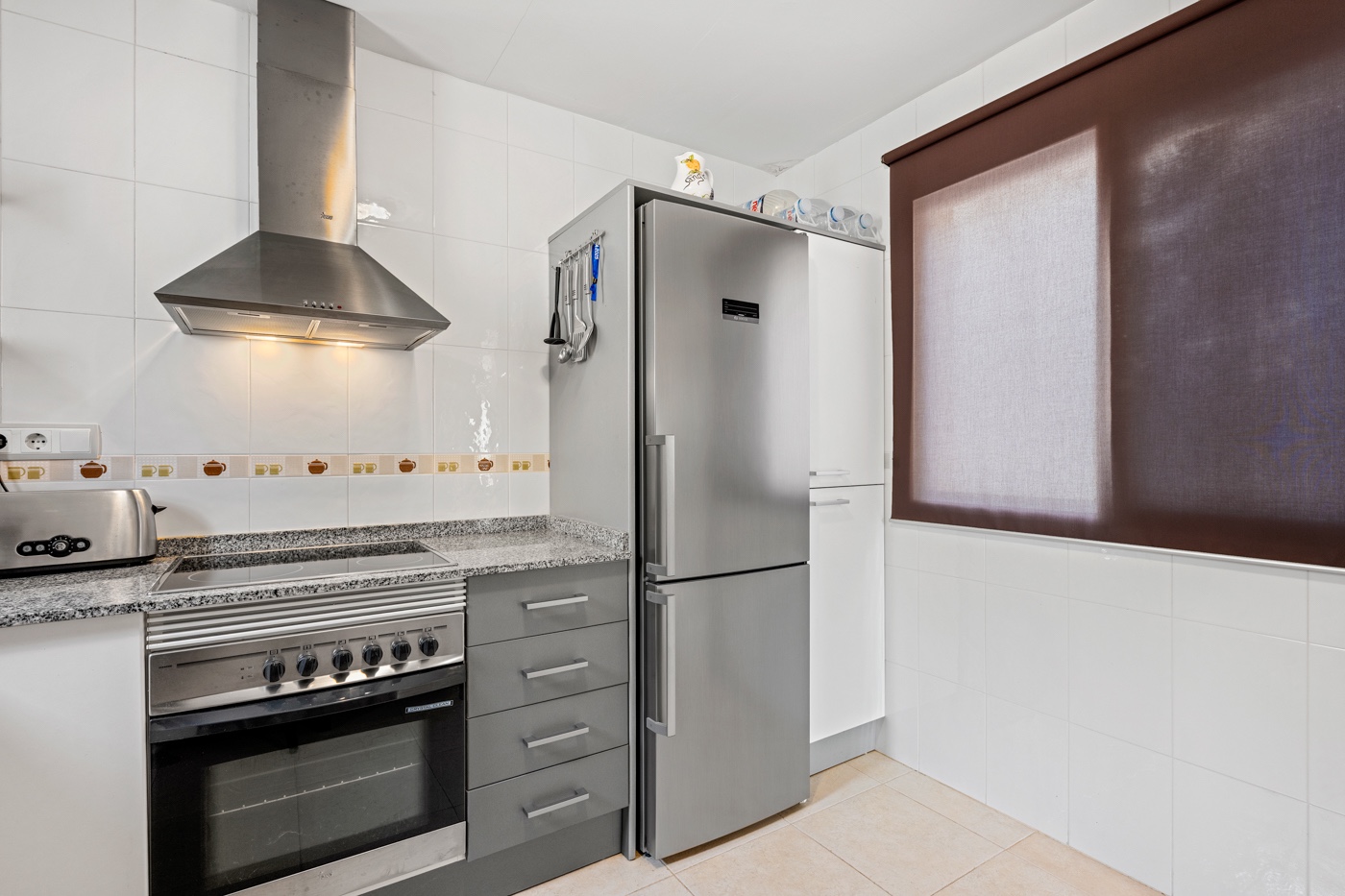 3-Bedroom Apartment in San Cayetano, Torre - Pacheco - Image 11