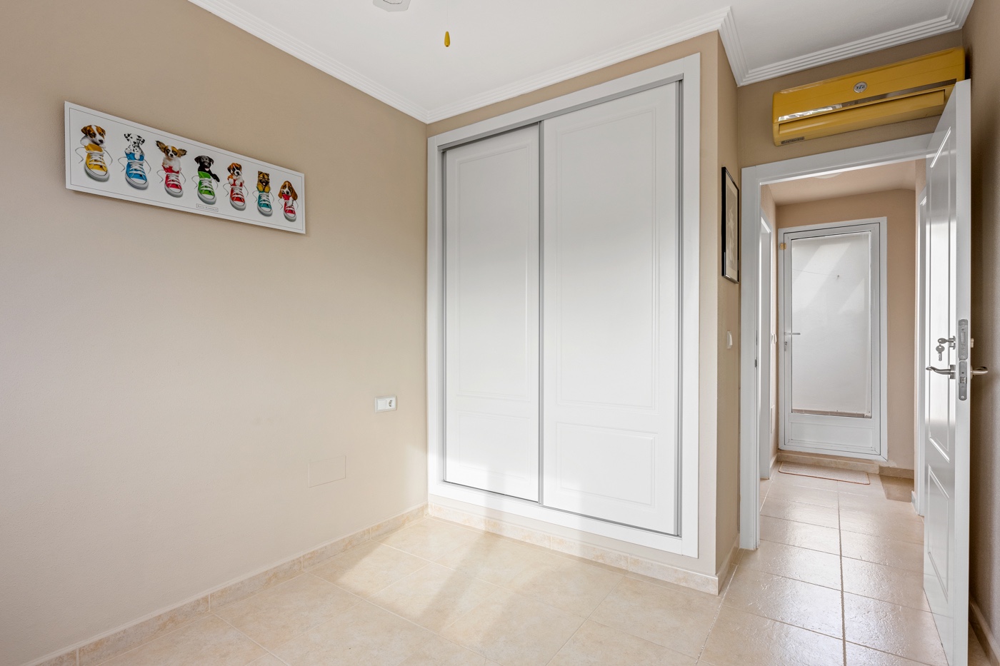 3-Bedroom Apartment in San Cayetano, Torre - Pacheco - Image 14