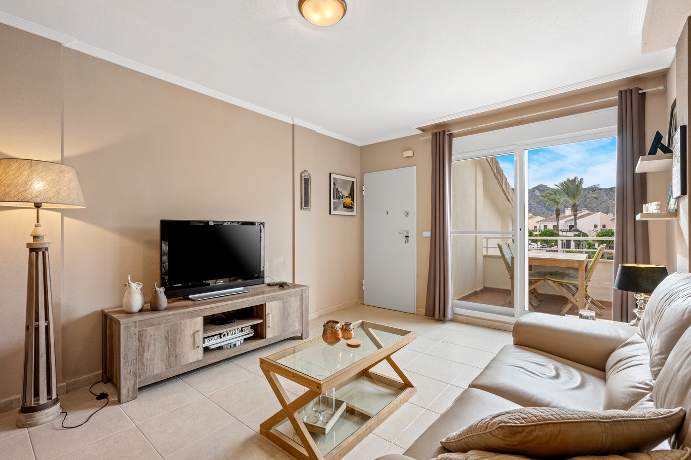 3-Bedroom Apartment in San Cayetano, Torre - Pacheco - Image 7