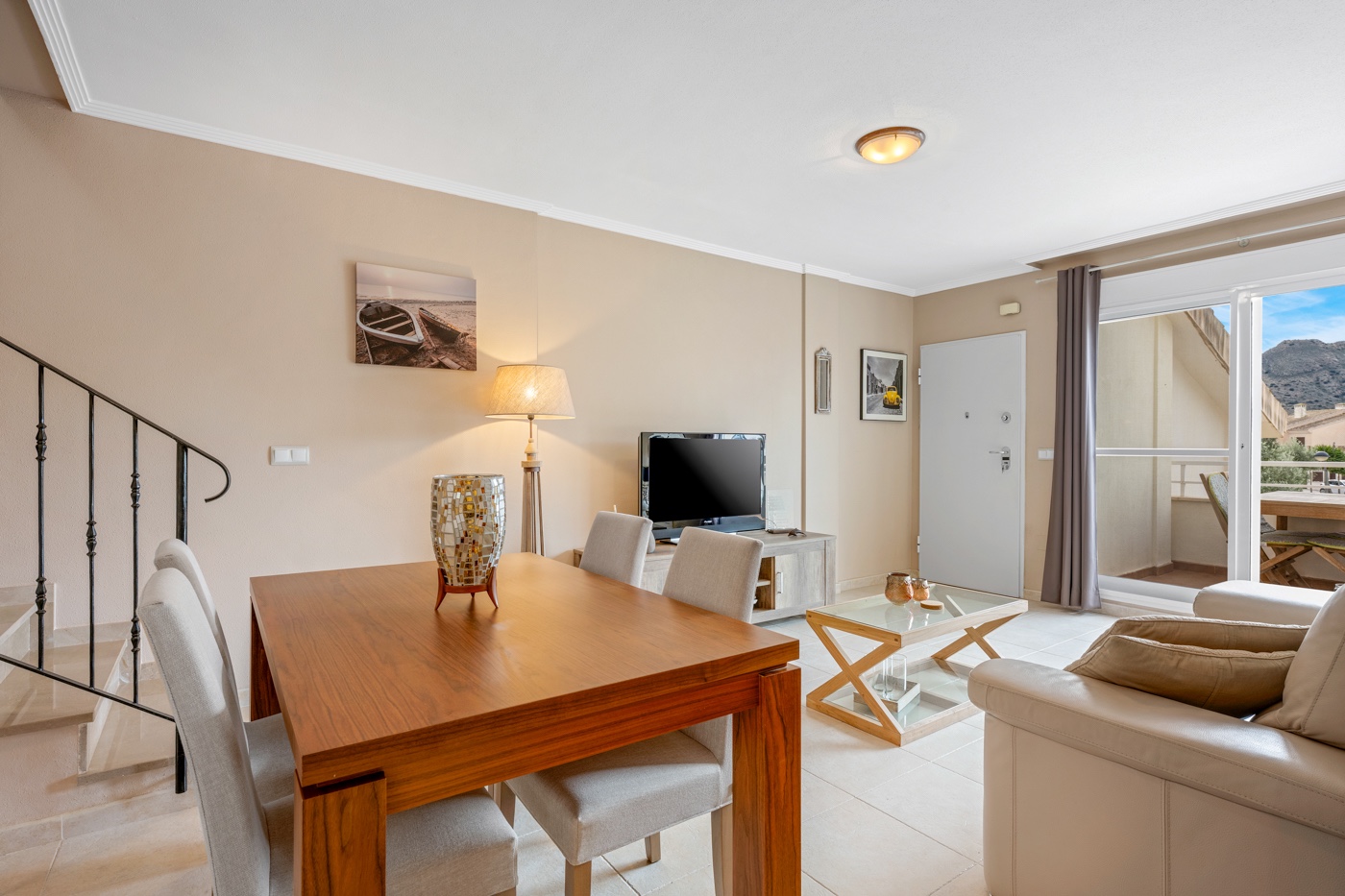 3-Bedroom Apartment in San Cayetano, Torre - Pacheco - Image 8