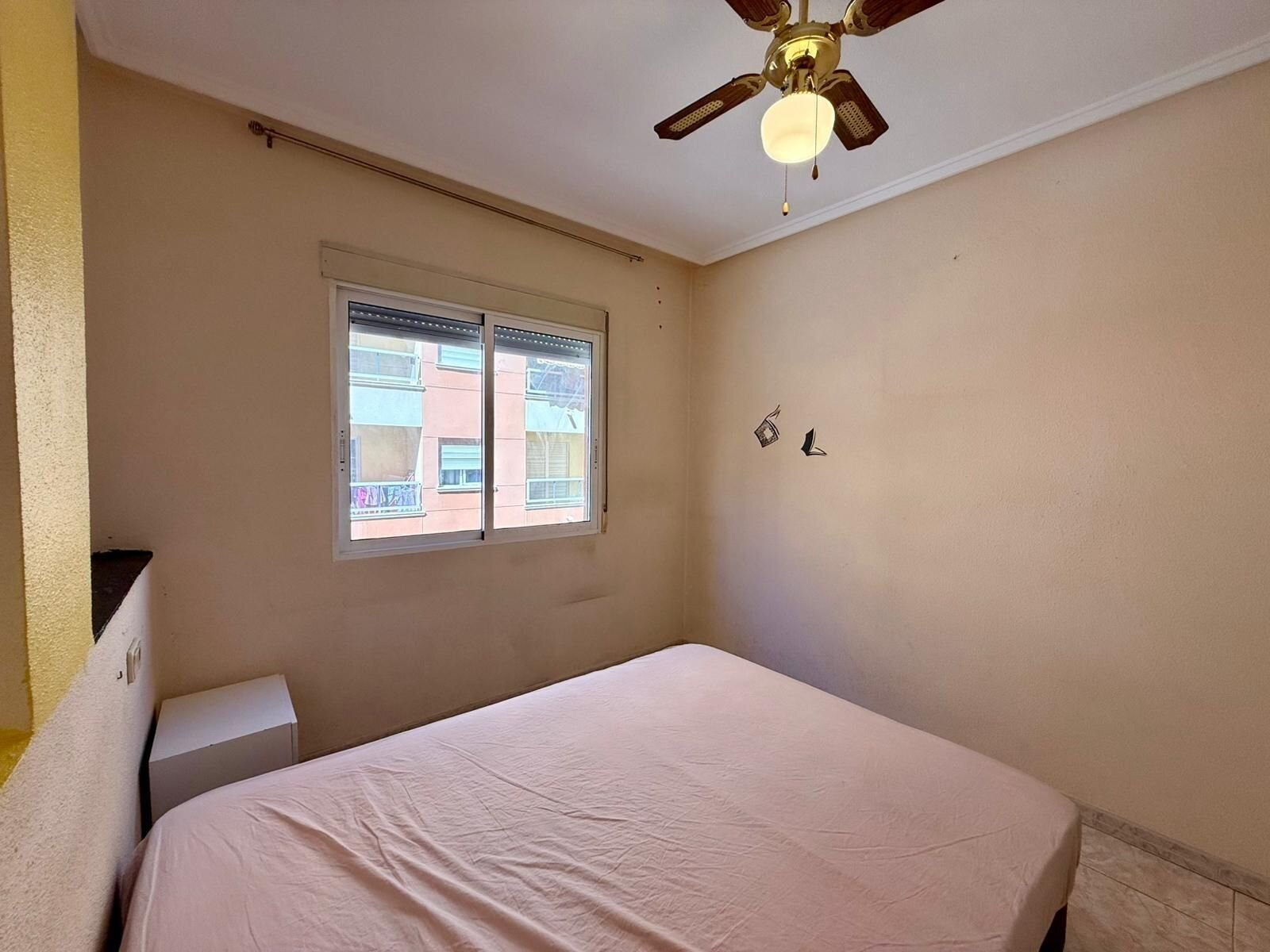 2-Bedroom Apartment in Estacion de Autobuses, Torrevieja - Image 22