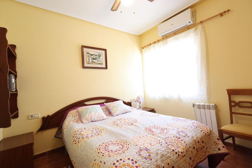 4-Bedroom Detached House in Playa Flamenca, Orihuela Cost... - Image 14