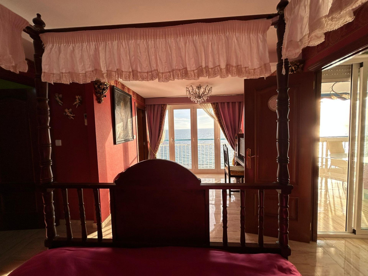 3-Bedroom Middle Floor Apartment in  Benidorm | Sunny Cas... - Image 13