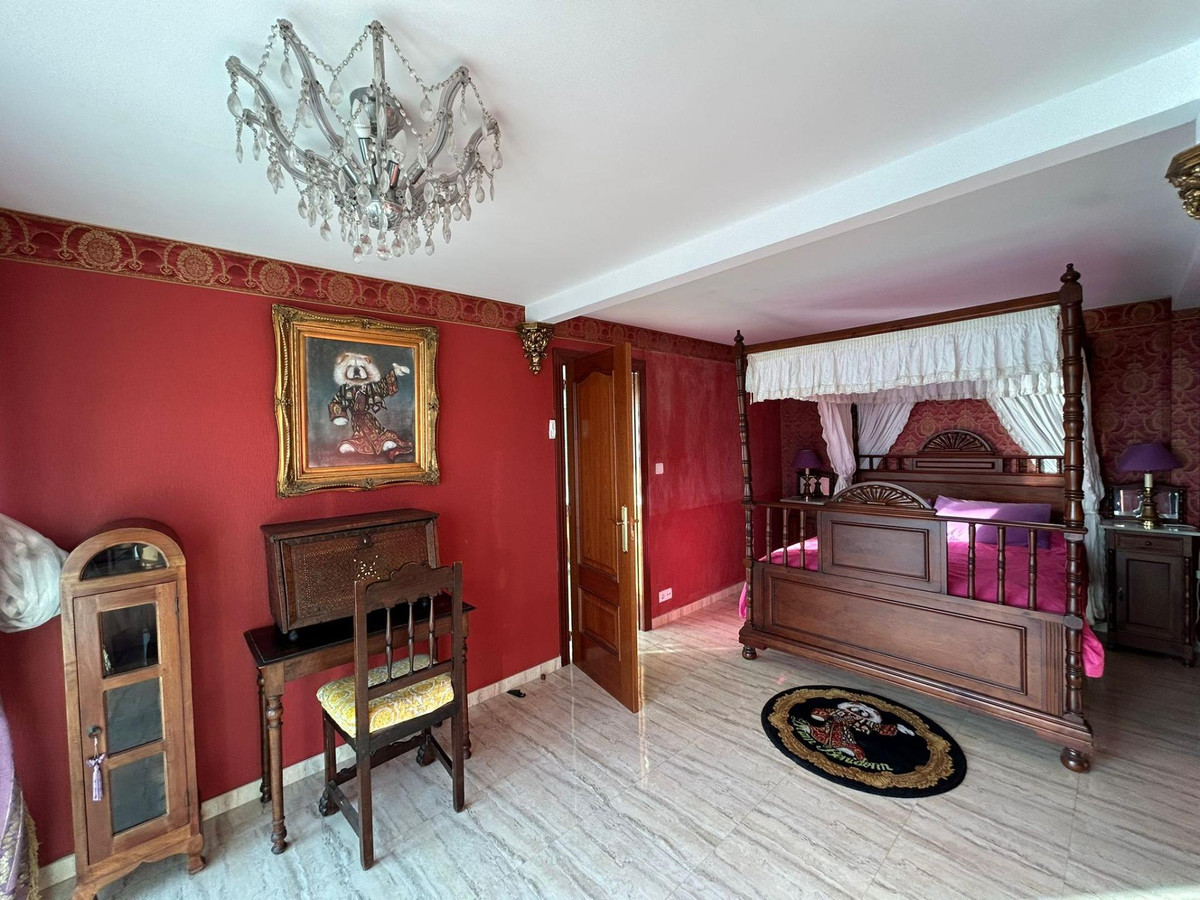 3-Bedroom Middle Floor Apartment in  Benidorm | Sunny Cas... - Image 15