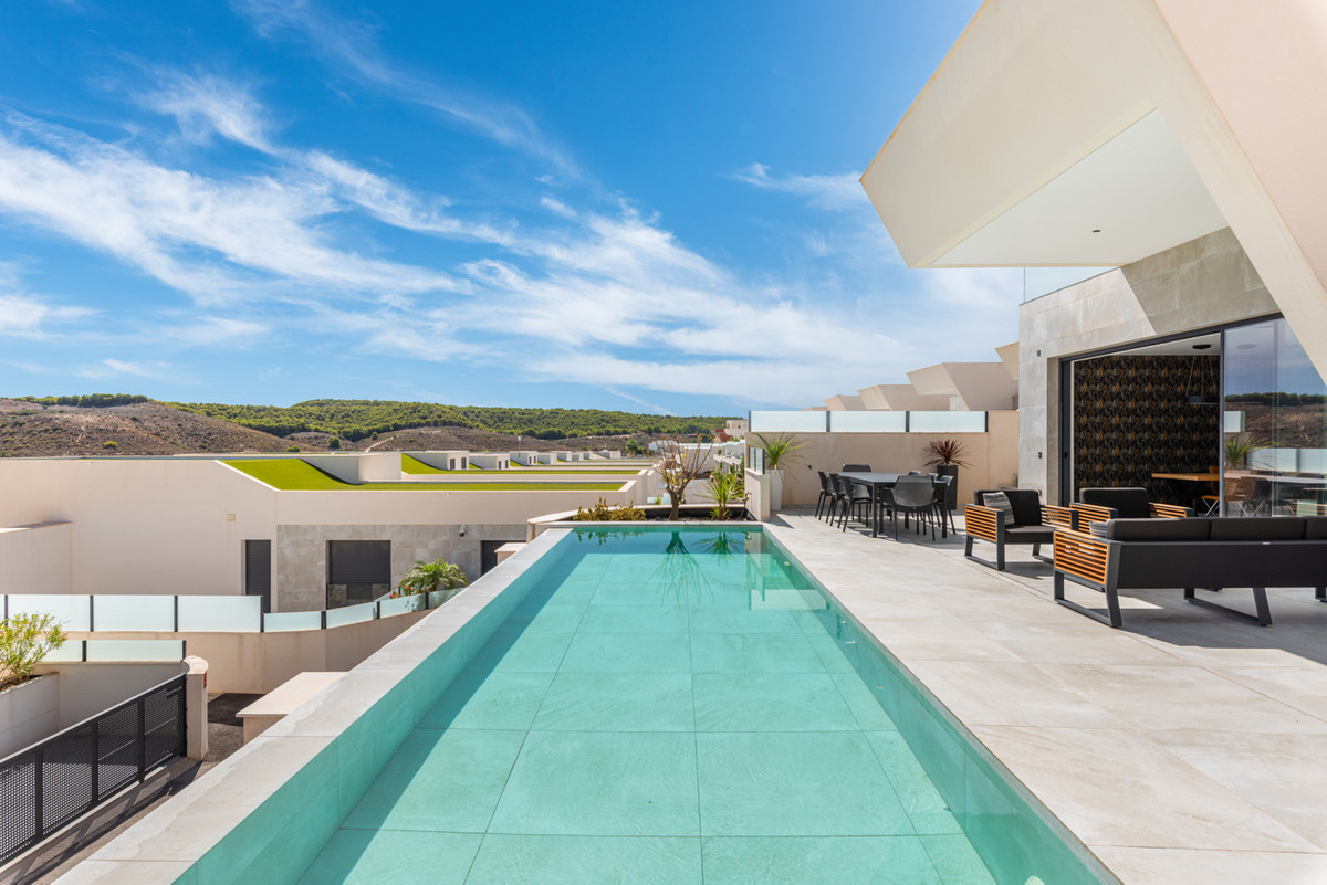 5-Bedroom Detached House in Ciudad Quesada, Rojales | Sun... - Image 1