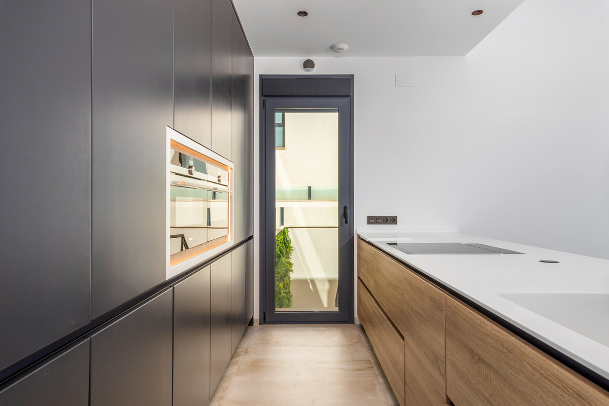 5-Bedroom Detached House in Ciudad Quesada, Rojales | Sun... - Image 10