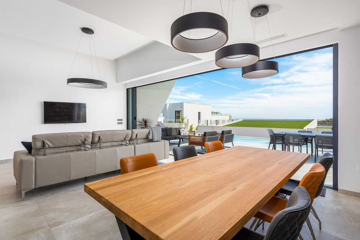 5-Bedroom Detached House in Ciudad Quesada, Rojales | Sun... - Image 5