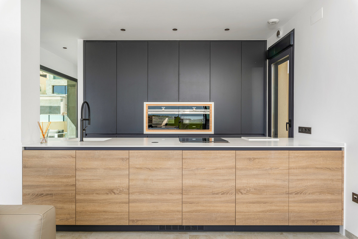 5-Bedroom Detached House in Ciudad Quesada, Rojales | Sun... - Image 9