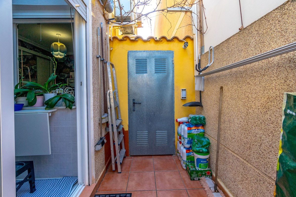 3-Bedroom Townhouse in  Torrevieja | Sunny Casas - Costa ... - Image 24
