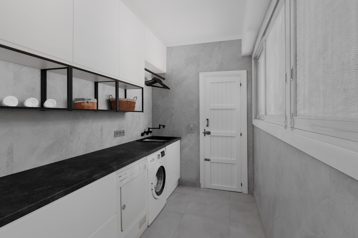 6-Bedroom Detached House in  Calpe | Sunny Casas - Costa ... - Image 21