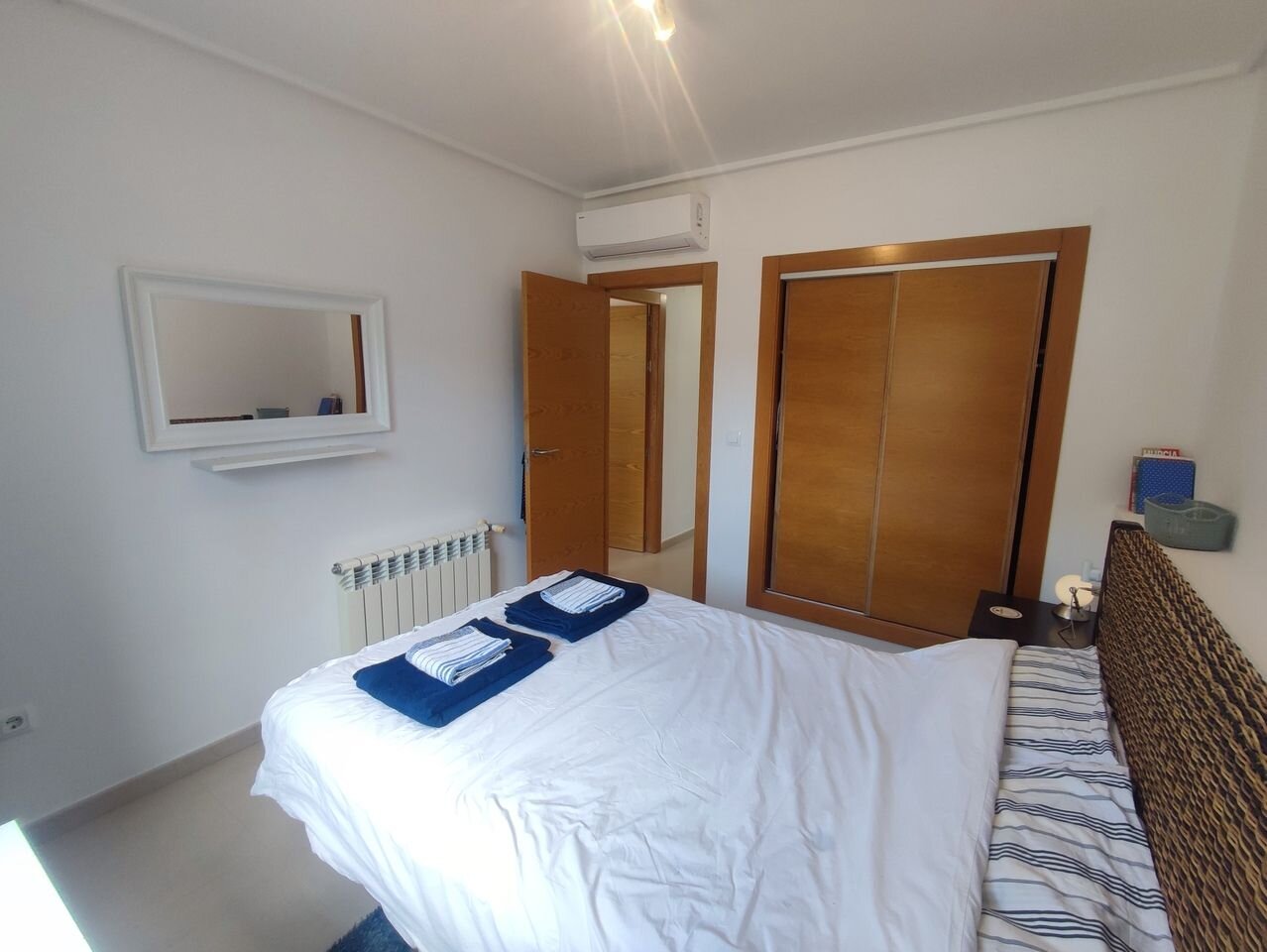 2-Bedroom Apartment in Sucina - Image 19