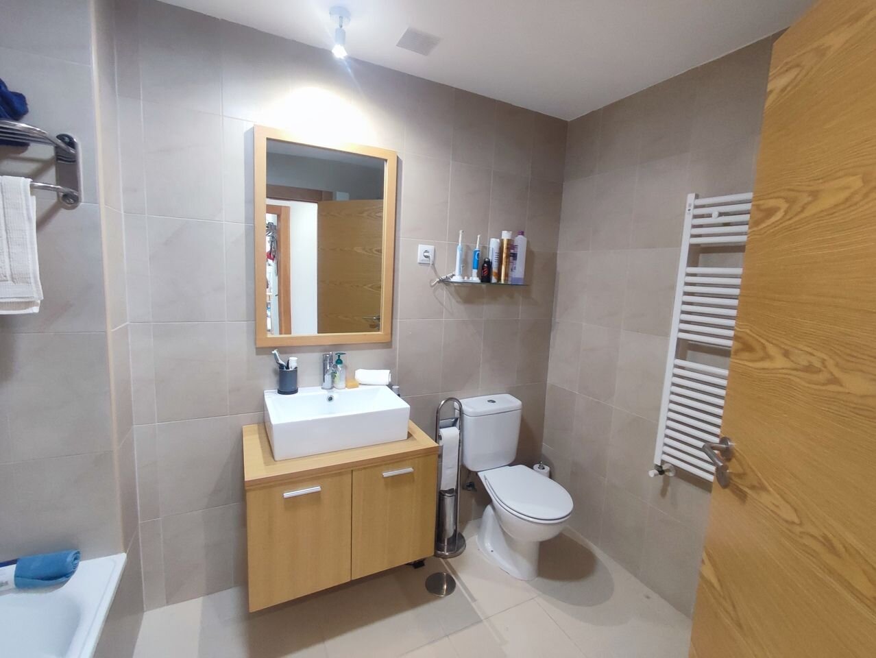 2-Bedroom Apartment in Sucina - Image 22