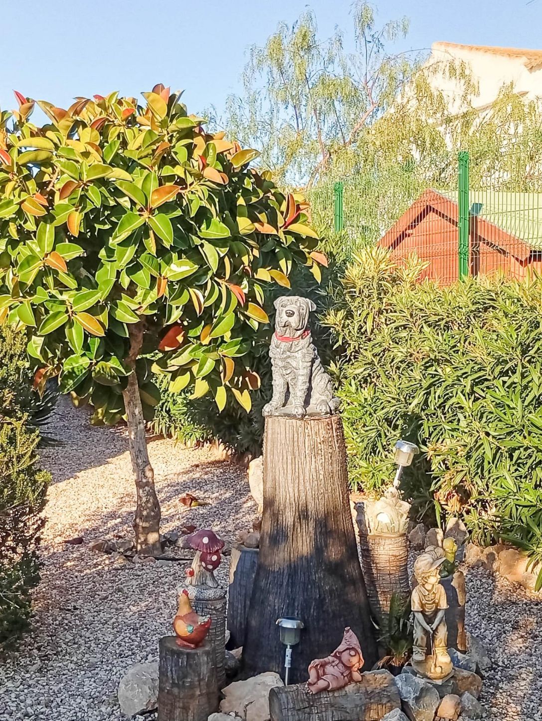 4-Bedroom Villa in Torrevieja - Image 30