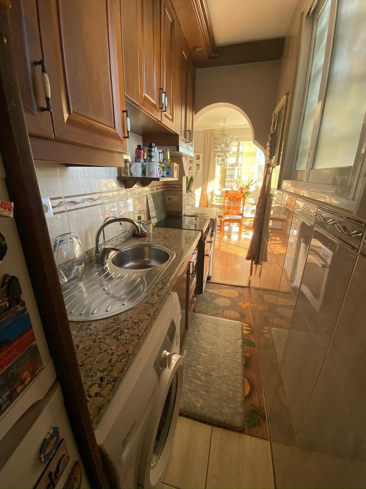 2-Bedroom Middle Floor Apartment in Benidorm | Sunny Cas... - Image 10