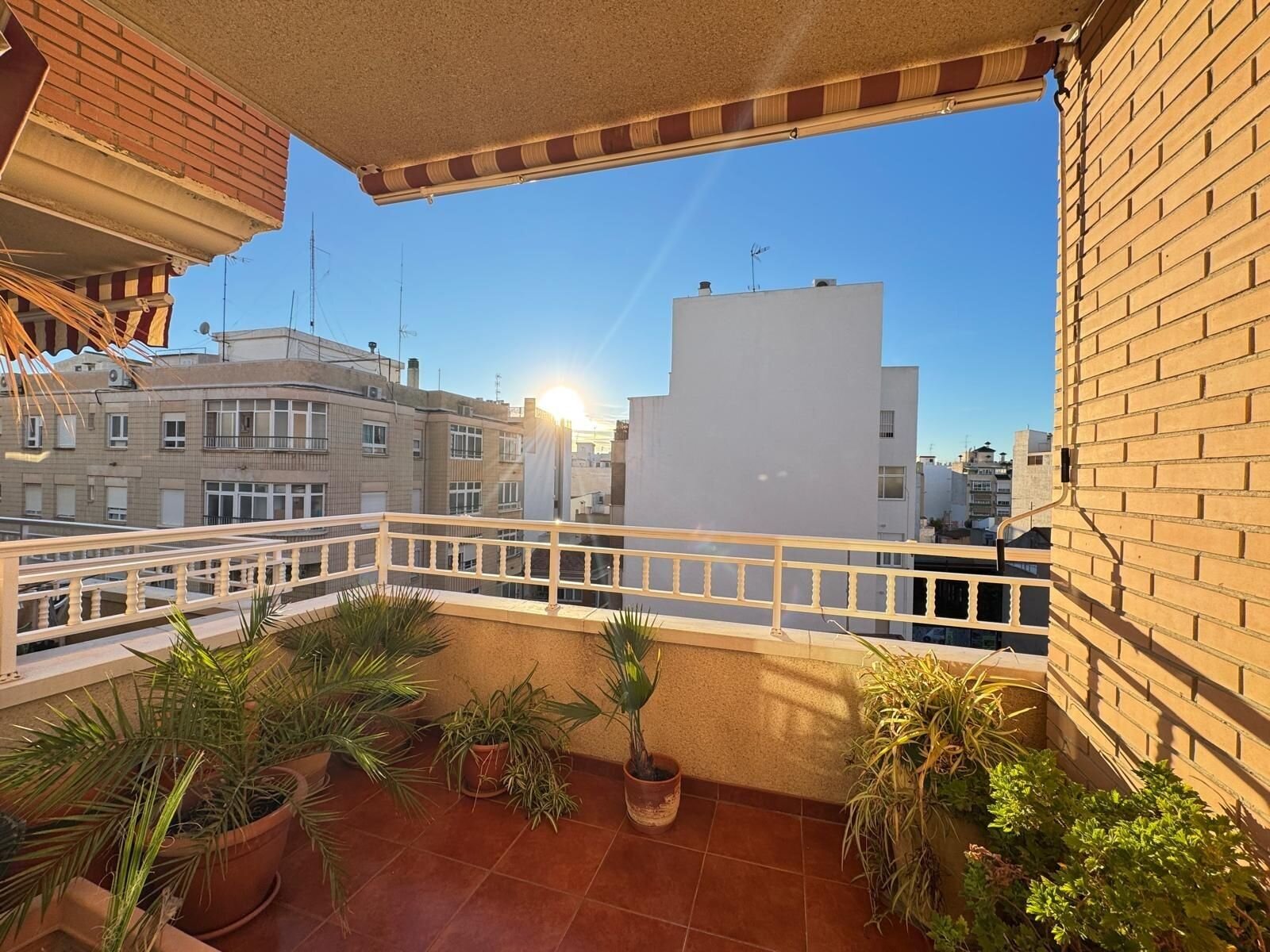 4-Bedroom Apartment in Torrevieja, Torrevieja - Image 19