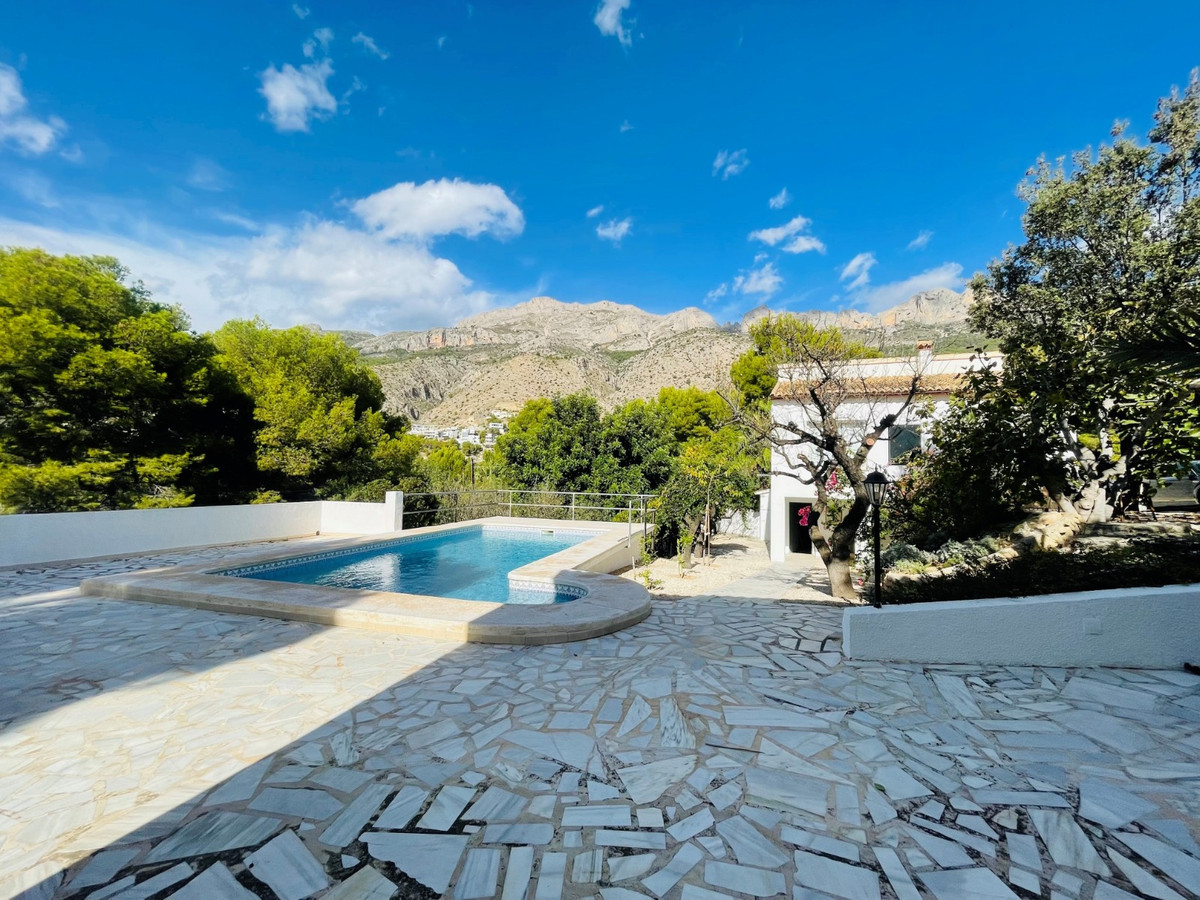 6-Bedroom Detached House in  Altea | Sunny Casas - Costa ... - Image 21