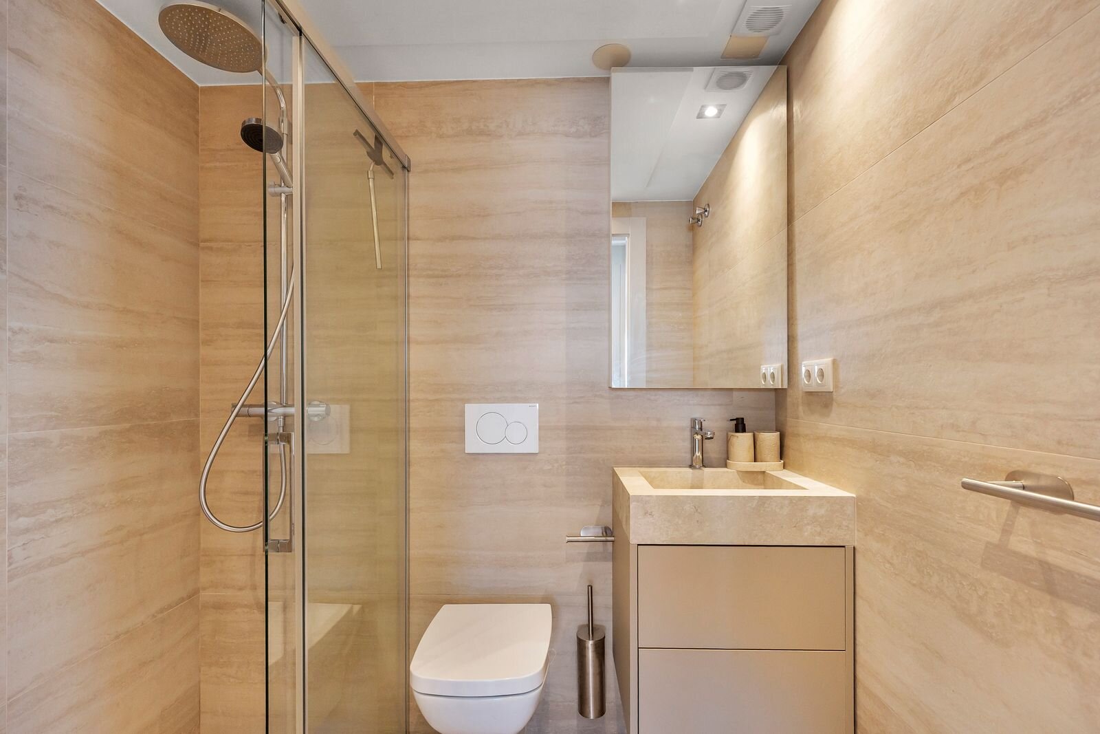 3-Bedroom Apartment in Punta Prima, Torrevieja - Image 21