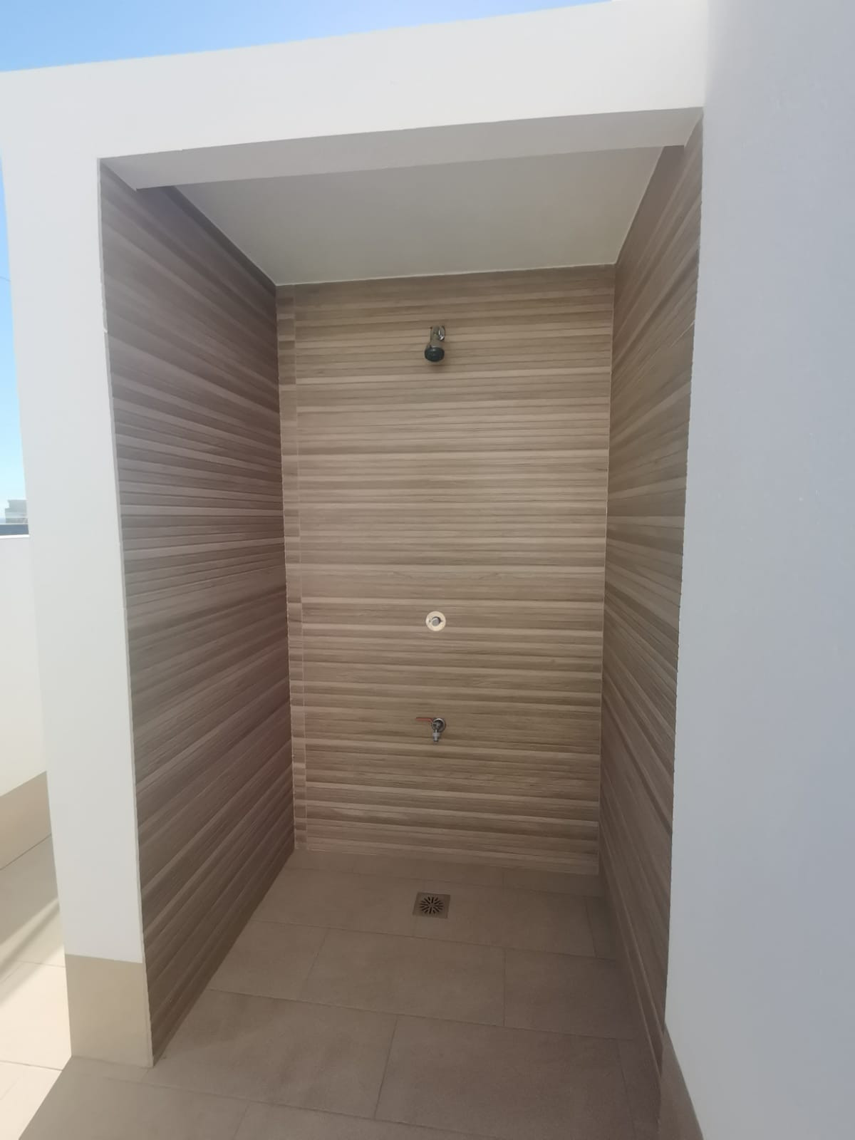 2-Bedroom Middle Floor Apartment in  Torrevieja | Sunny C... - Image 14