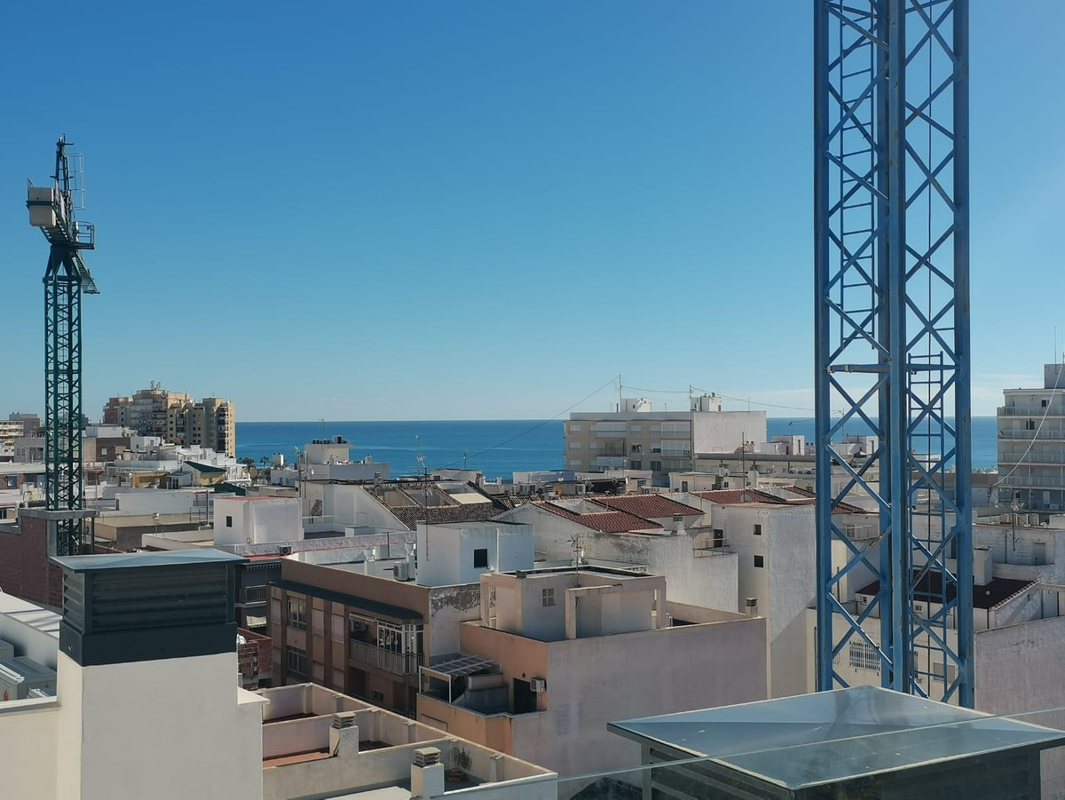 2-Bedroom Middle Floor Apartment in  Torrevieja | Sunny C... - Image 20