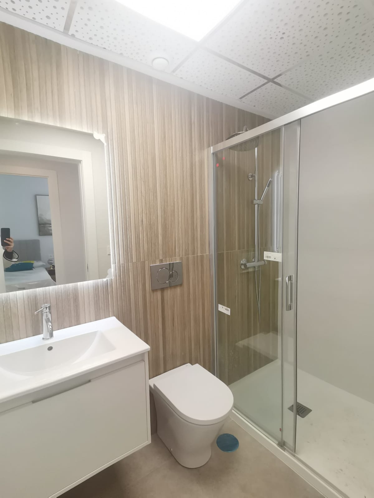 2-Bedroom Middle Floor Apartment in  Torrevieja | Sunny C... - Image 6