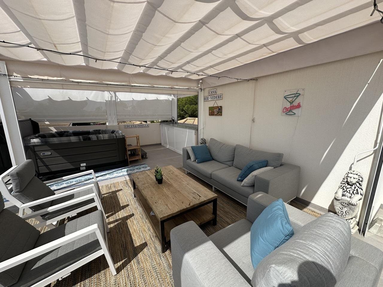 2-Bedroom Penthouse in Lomas de Campoamor-las Ramblas, Orihuela Costa - Image 1