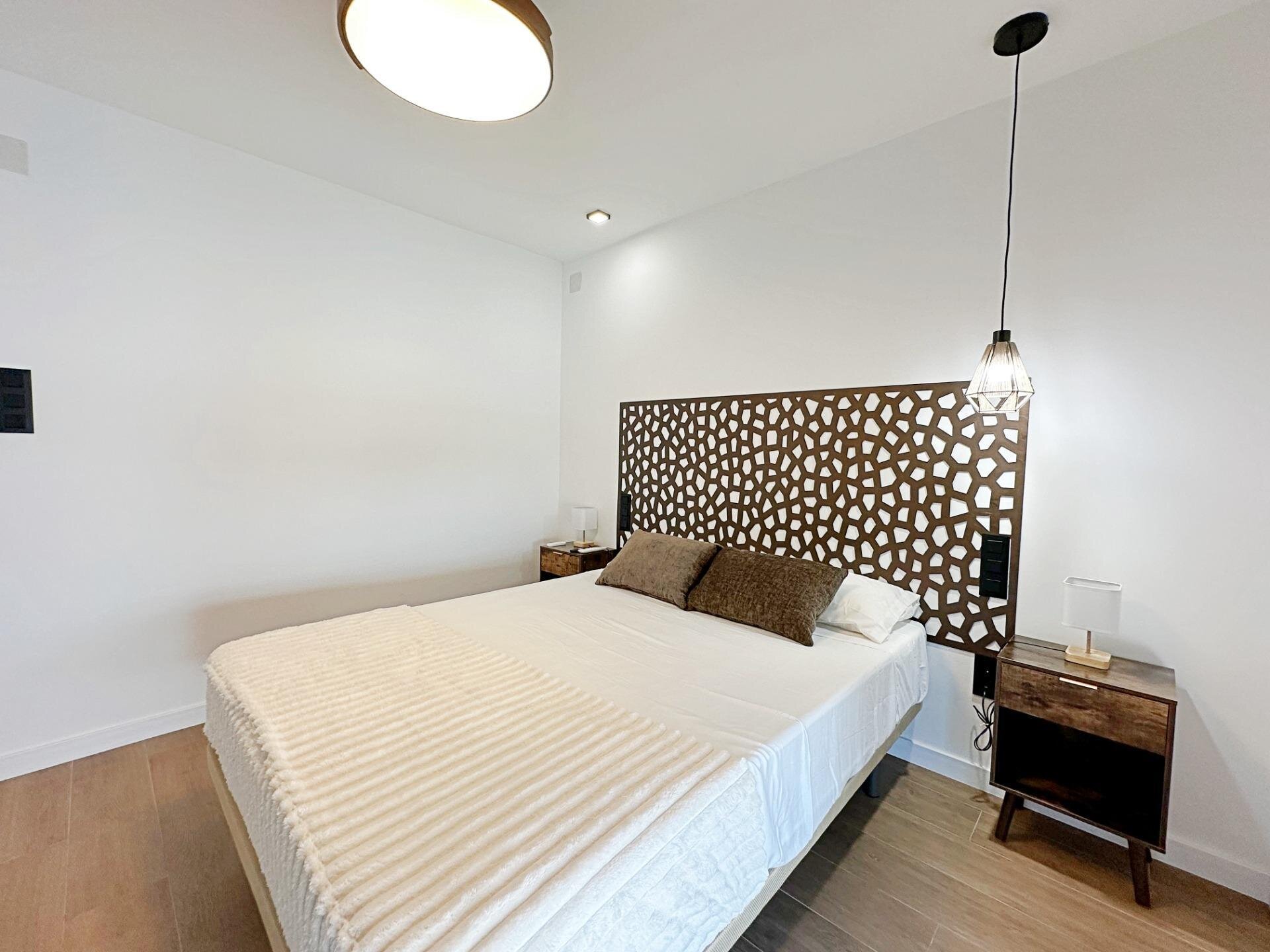 3-Bedroom House in Calas Blanca, Torrevieja - Image 14