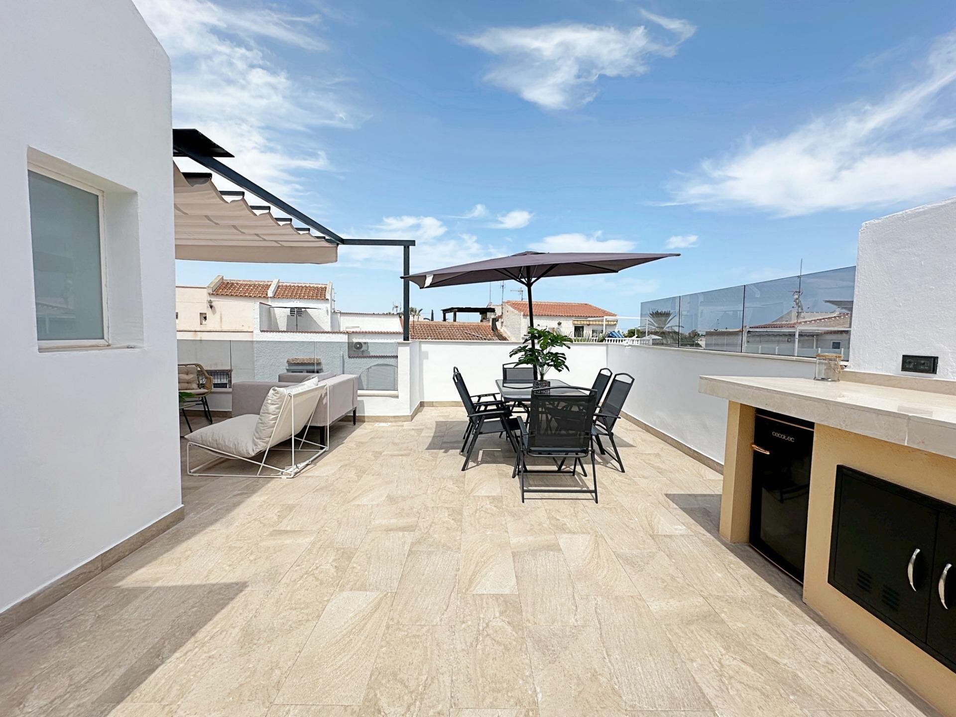 3-Bedroom House in Calas Blanca, Torrevieja - Image 26