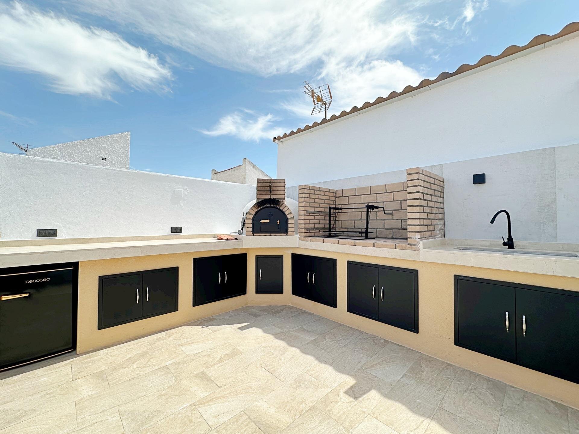 3-Bedroom House in Calas Blanca, Torrevieja - Image 27