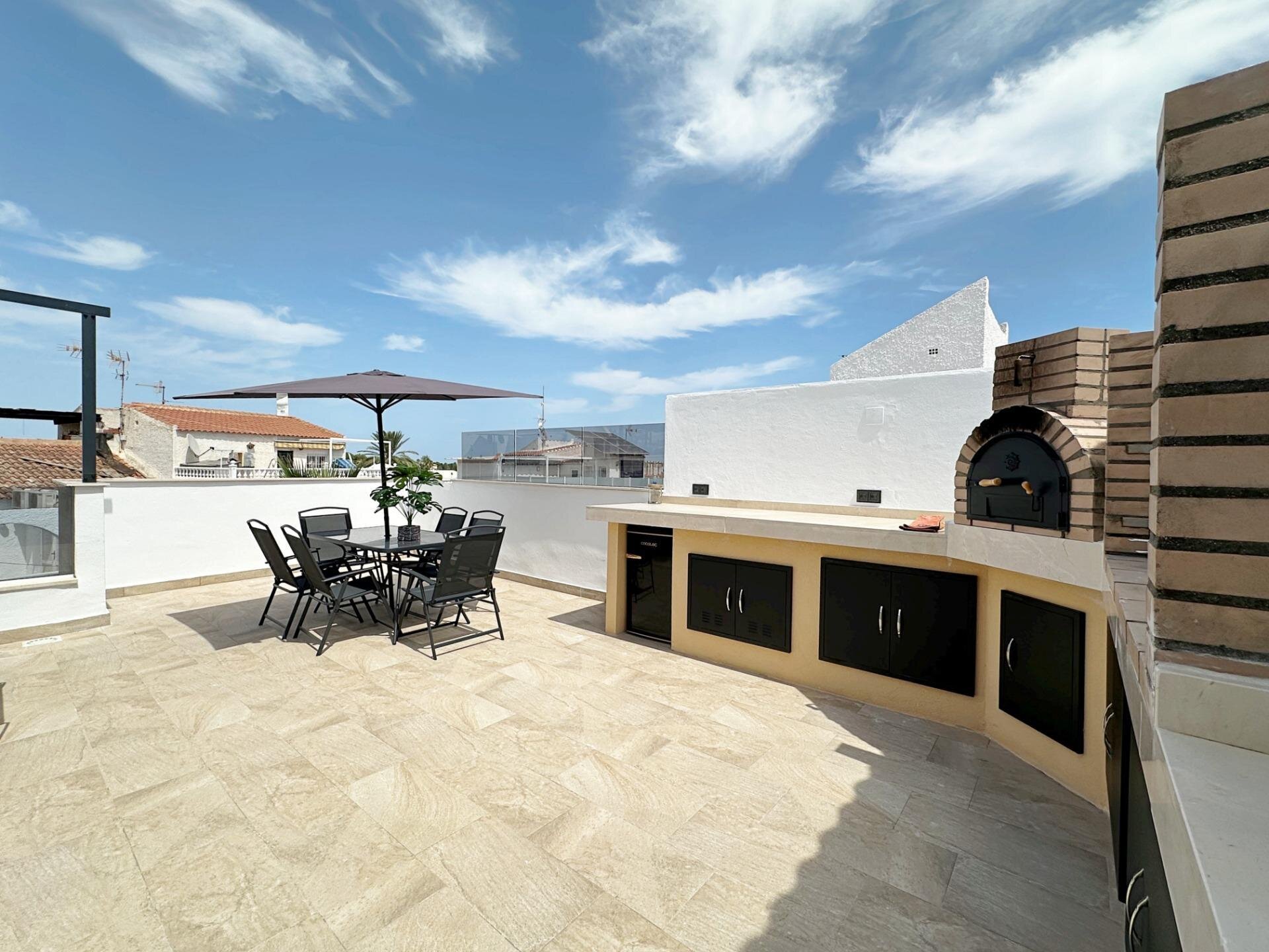 3-Bedroom House in Calas Blanca, Torrevieja - Image 28