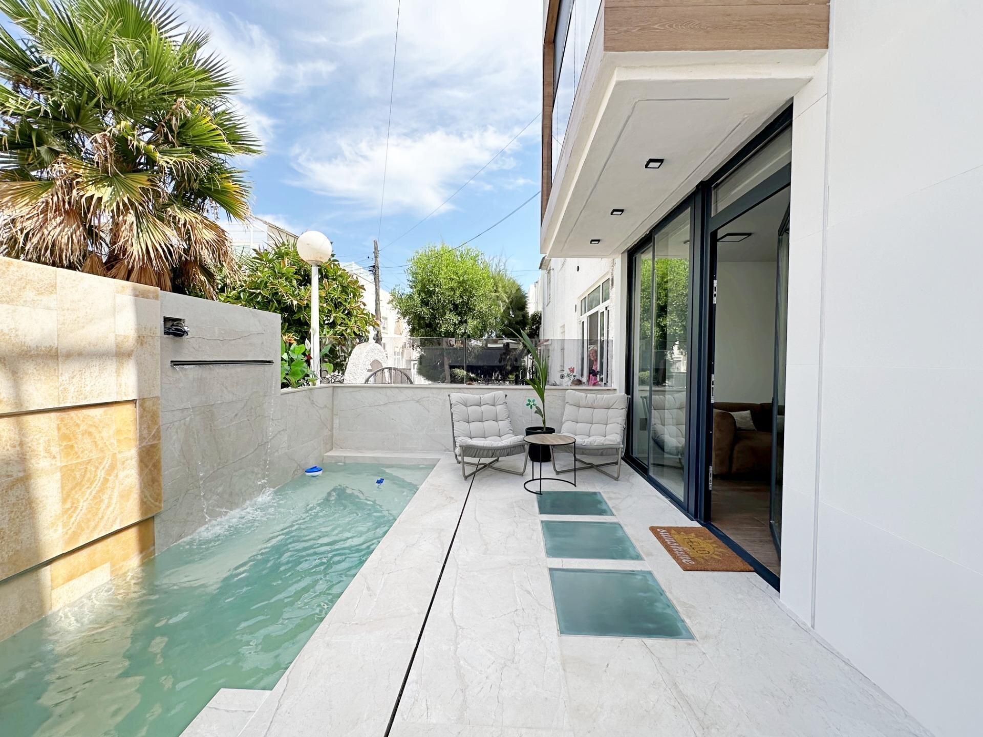 3-Bedroom House in Calas Blanca, Torrevieja - Image 3