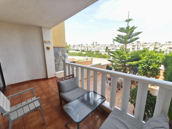 Apartamento de 2 Dormitorios en, Orihuela Costa