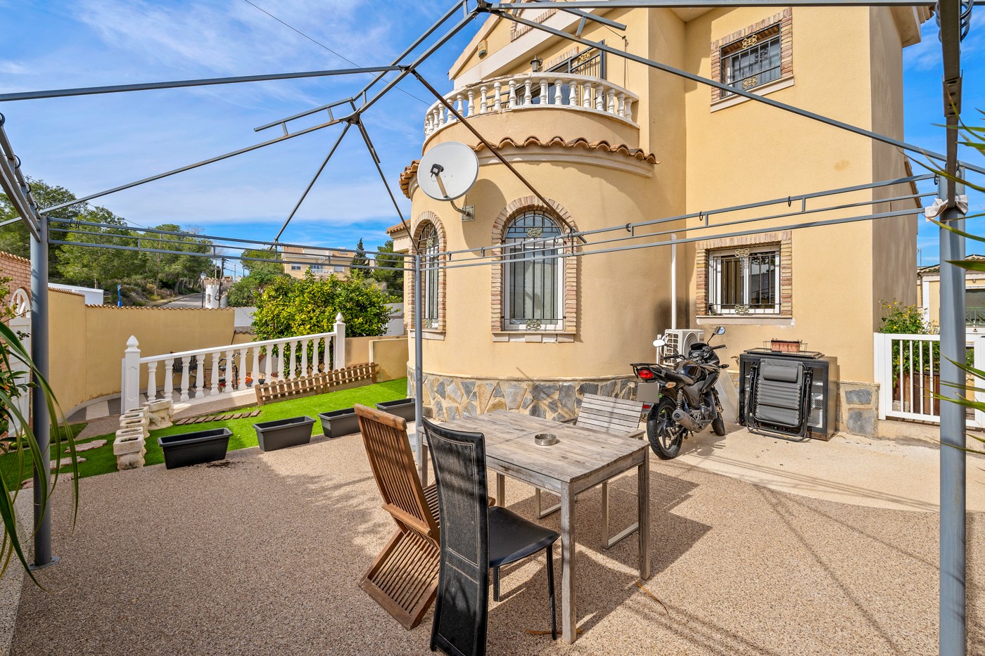 3-Bedroom Villa in Lomas de Campoamor-las Ramblas, Orihuela Costa - Image 40