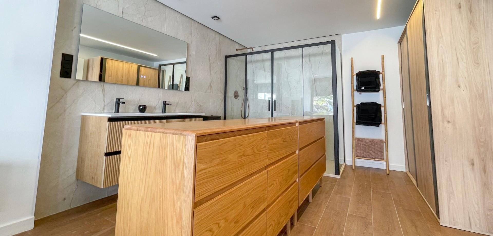 3-Bedroom House in Estacion de Autobuses, Torrevieja - Image 19
