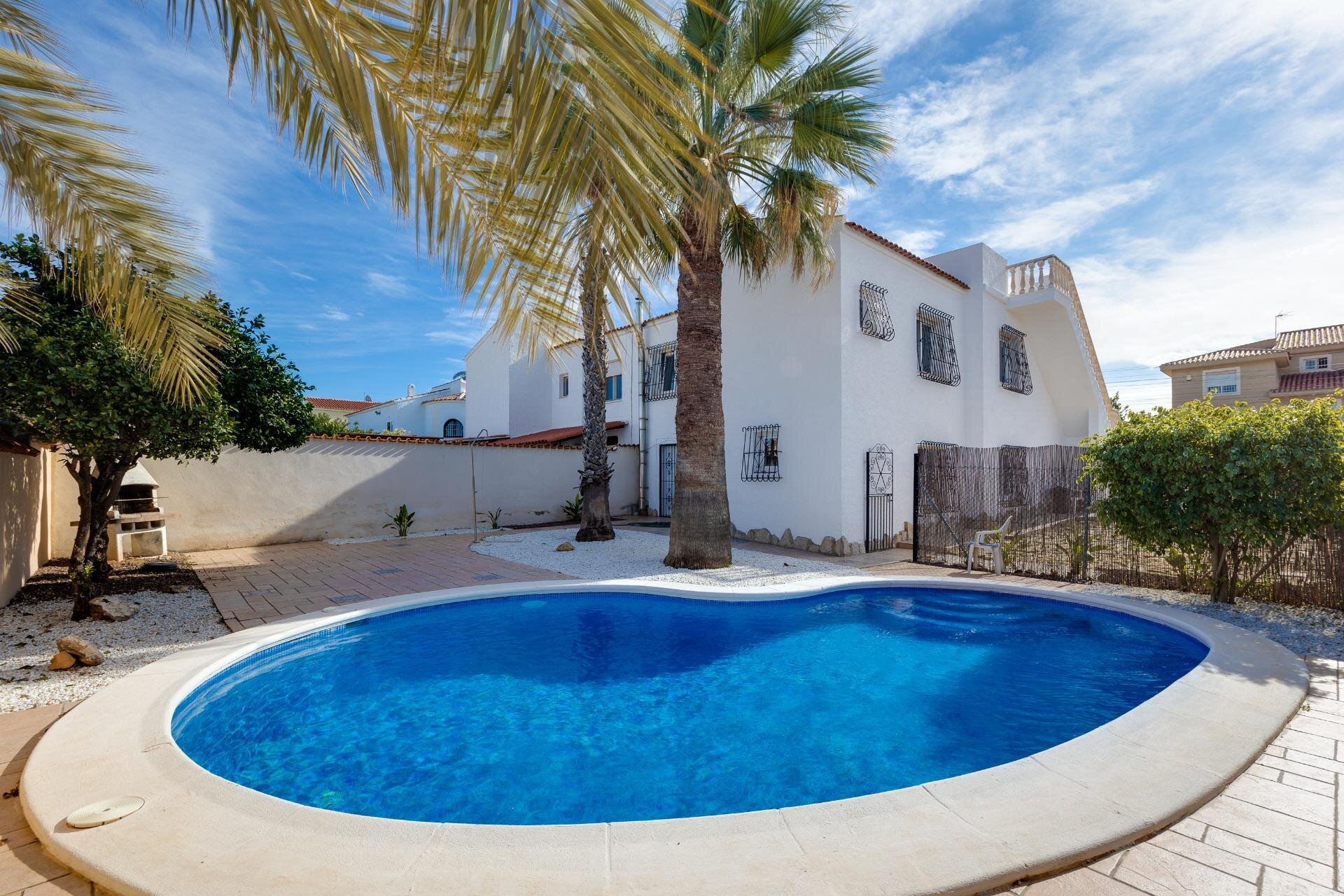 3-Bedroom Villa in El Chaparral, Torrevieja - Image 1