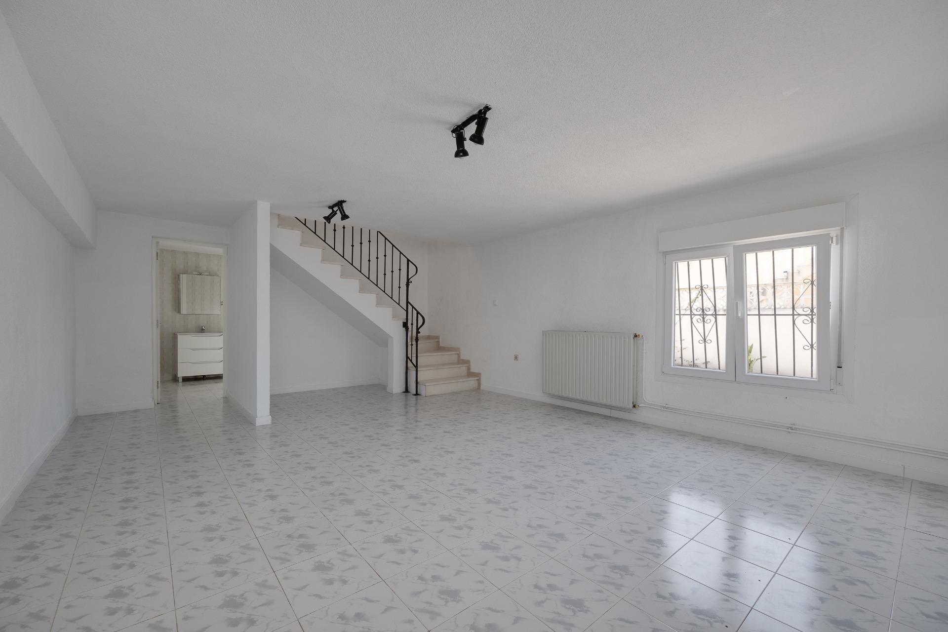 3-Bedroom Villa in El Chaparral, Torrevieja - Image 24