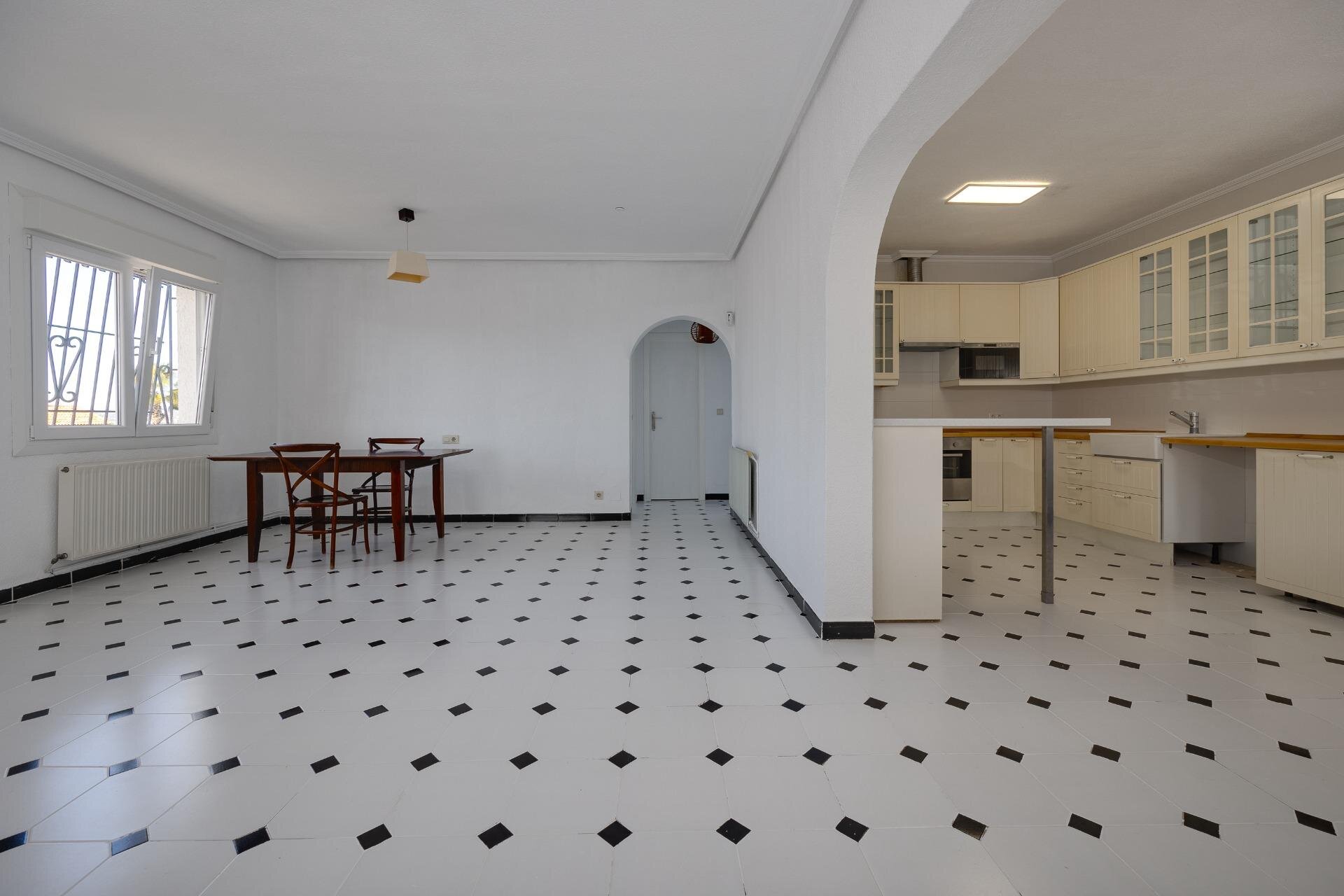 3-Bedroom Villa in El Chaparral, Torrevieja - Image 6